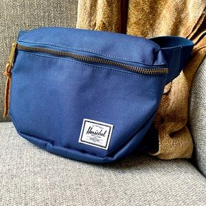 ❌sold❌Hershel Supply Co Fifteen Hip Pack Fanny Shoulder Travel Hip Bag
